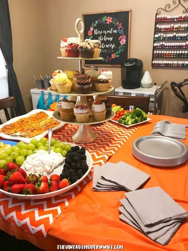 Creative fall gender reveal food ideas: Sweet surprises