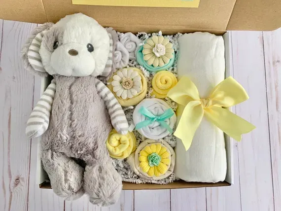 Finding the Perfect Gender Reveal Gift for Mom and Dad