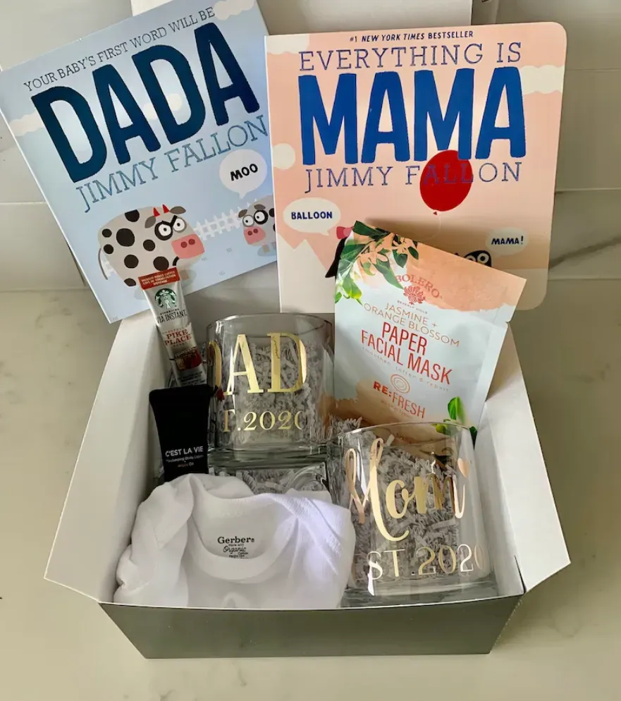 Perfect gender reveal gifts for mom and dad guide