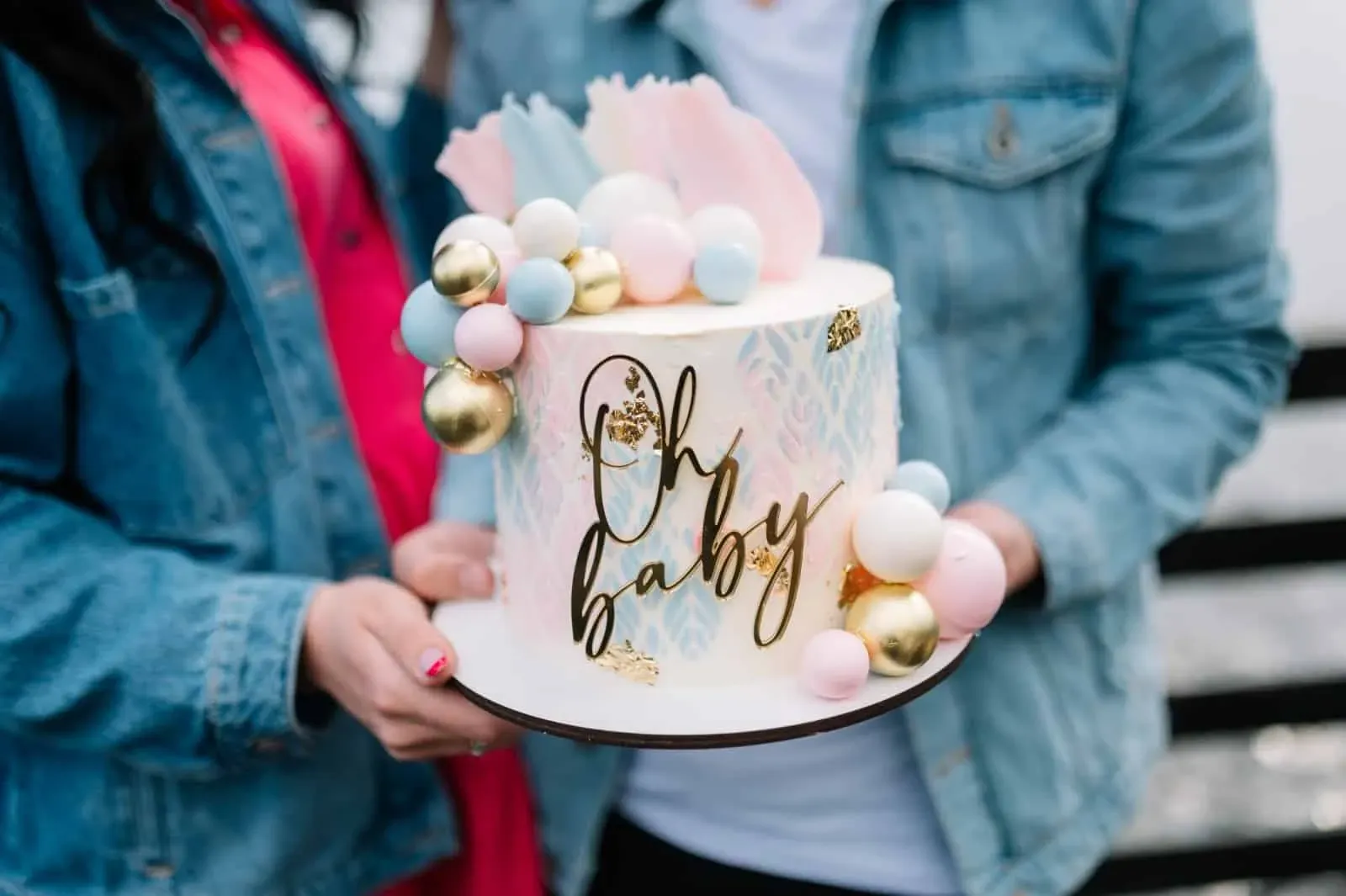 12 Unforgettable Luxury Gender Reveal Ideas