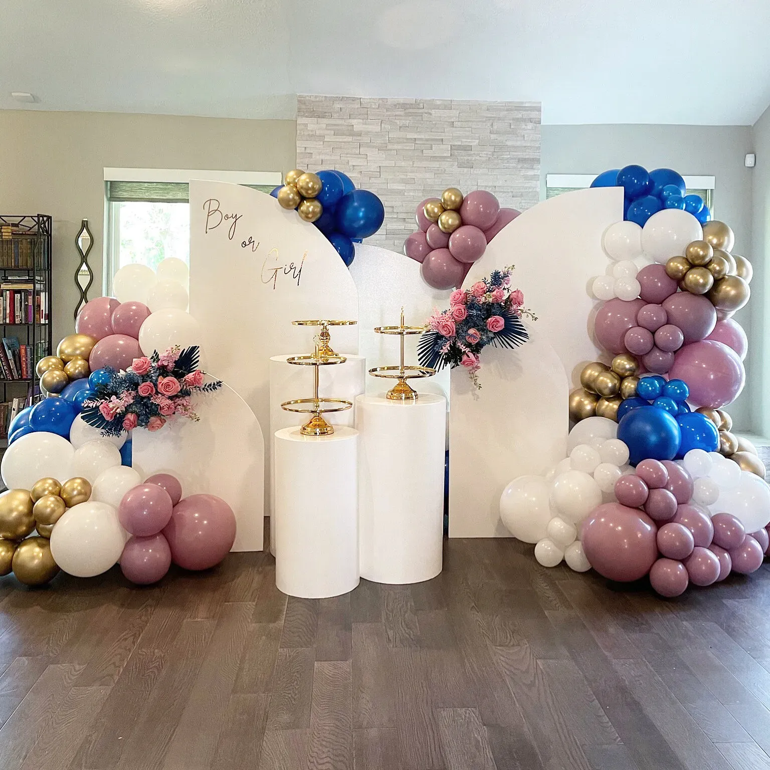 Planning Your Upscale Gender Reveal Party: Timing and Location