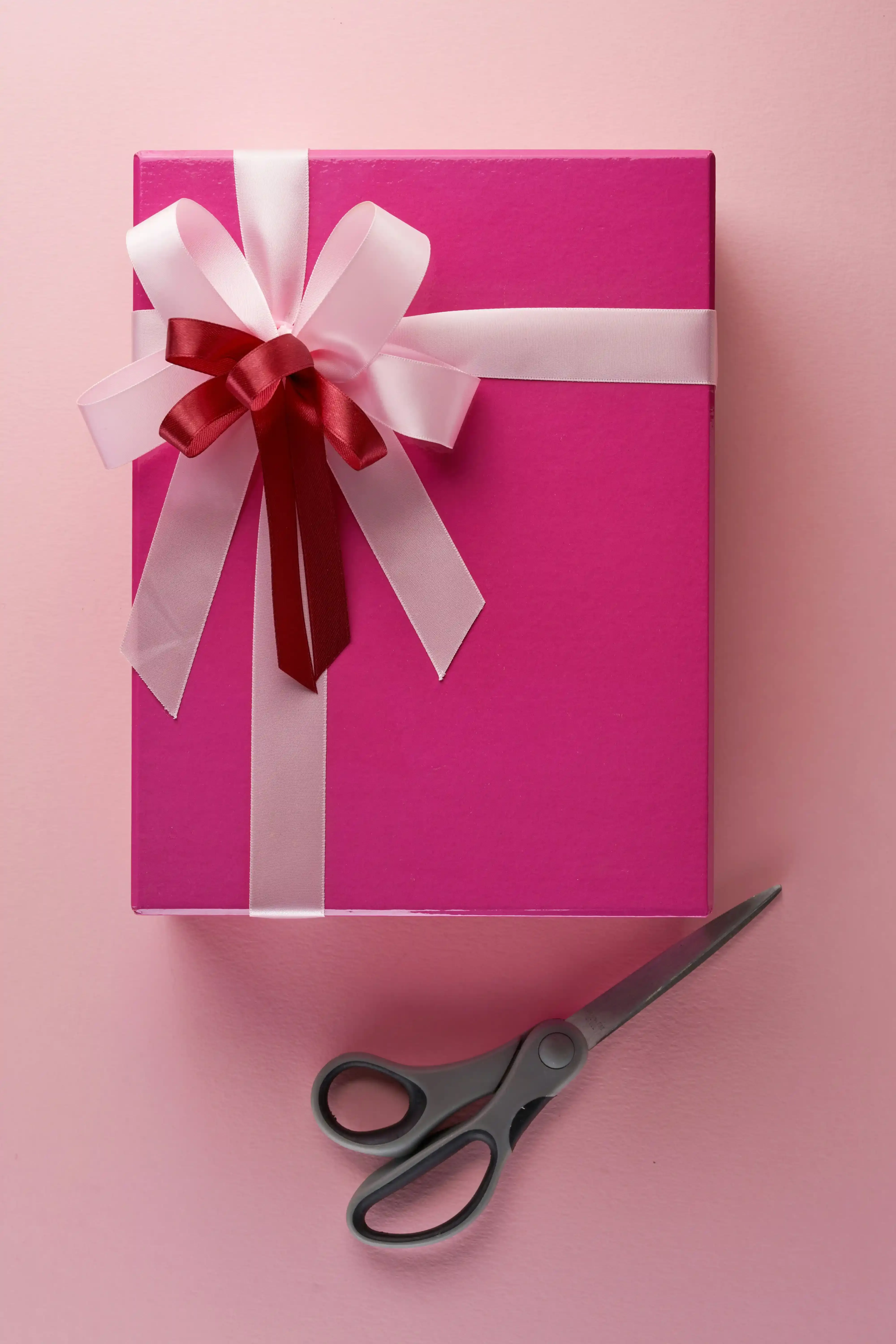 Think Outside the Box: Unique & Experience Gender Reveal Gift Ideas