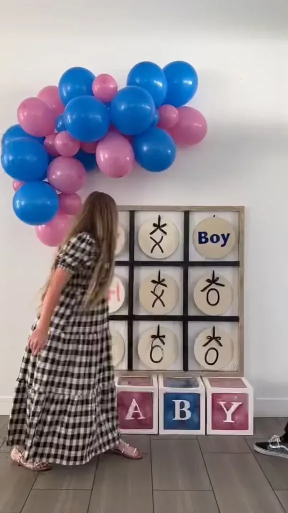 What's the Buzz? Gender Reveal Ideas Reddit Loves